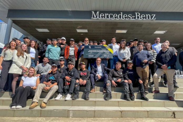 Lanzan plan piloto para formar a estudiantes de Liceo Técnico Profesional de Carahue en mecánica automotriz Lanzan plan piloto para formar a estudiantes de Liceo Técnico Profesional de Carahue en mecánica automotriz