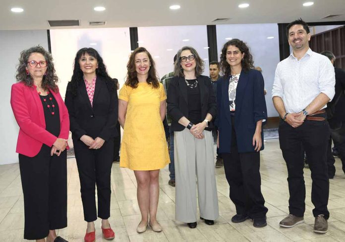 Primer encuentro nacional de postdoctorados reunió a un centenar de investigadores que reflexionaron sobre condiciones laborales y desafíos futuros Primer encuentro nacional de postdoctorados reunió a un centenar de investigadores que reflexionaron sobre condiciones laborales y desafíos futuros