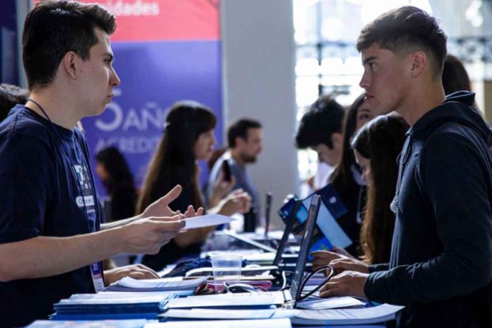 Alternativa al ingreso a la universidad con acompañamiento integral de los estudiantes