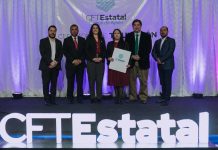 EMOTIVA CEREMONIA EN EL CFT ESTATAL DE AYSÉN: PRIMERA GENERACIÓN DE ESTUDIANTES RECIBIERON SUS TITULOS
