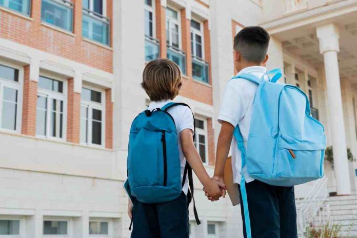 Cambio de colegio: ¿Cómo apoyar a tu hijo en esta nueva etapa?