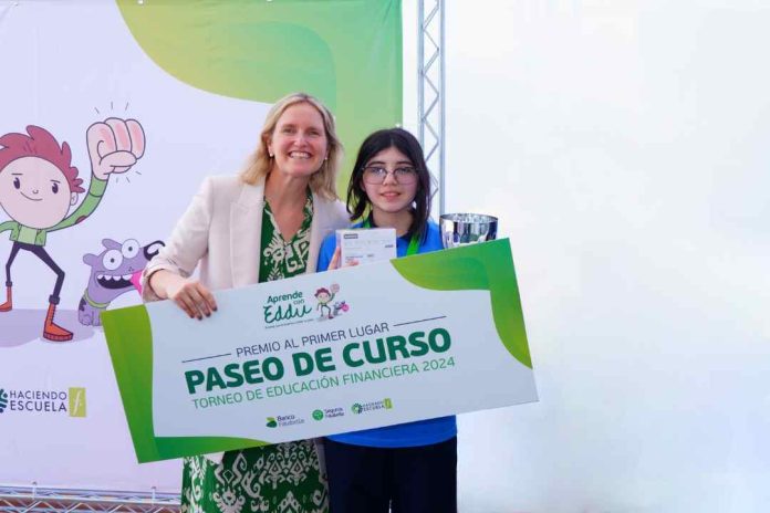 Educación Financiera: Mil estudiantes participaron en torneo organizado por Banco Falabella 