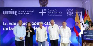 Felipe González, expresidente de España: “Vivimos en una sociedad más informada y lejana de la verdad” Felipe González, expresidente de España: “Vivimos en una sociedad más informada y lejana de la verdad”