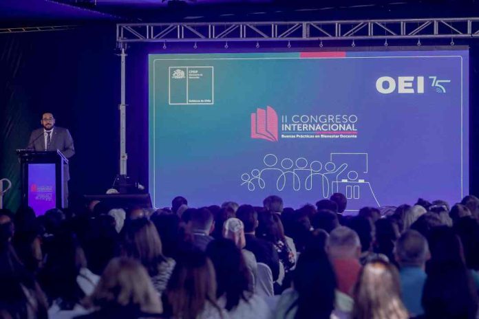 Mineduc y OEI Chile desarrollan el II Congreso Internacional de Buenas Prácticas en Bienestar Docente Mineduc y OEI Chile desarrollan el II Congreso Internacional de Buenas Prácticas en Bienestar Docente