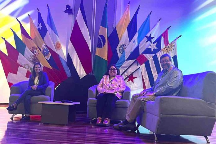 Académicos de la Facultad de Educación participan en el XIII Congreso Latinoamericano sobre el abandono en la Educación Superior