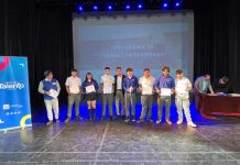 120 estudiantes de Casablanca se certifican para un futuro en la industria minera: FLS y Vetas de Talento finalizan Programa de Formación Temprana en Liceo Manuel de Salas 120 estudiantes de Casablanca se certifican para un futuro en la industria minera: FLS y Vetas de Talento finalizan Programa de Formación Temprana en Liceo Manuel de Salas