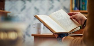 Chile lidera el déficit en comprensión lectora según resultados de la OCDE