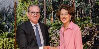 IE University y Fundación José Antonio Llorente impulsan becas para profesionales universitarios