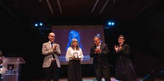 Mariana Enriquez recibió Premio Iberoamericano de Letras José Donoso 2024