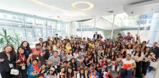 Finalistas fueron recibidos en La Moneda por tercer año consecutivo: Una fiesta de la innovación: Estudiantes de Santa Cruz y Piura ganan la octava versión del premio Los Creadores