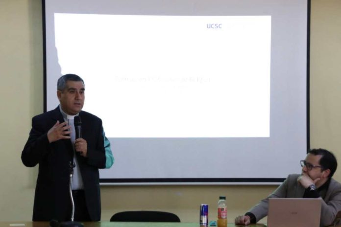 UCSC realiza escuela de verano para profesores de religión de Ñuble