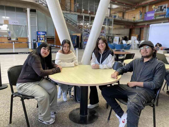 Duoc UC ofrece talleres gratuitos para ayudar a elegir qué carrera estudiar