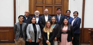 Octava versión del Concurso de Tesis 2024 del CRUV impulsa soluciones para Valparaíso Octava versión del Concurso de Tesis 2024 del CRUV impulsa soluciones para Valparaíso