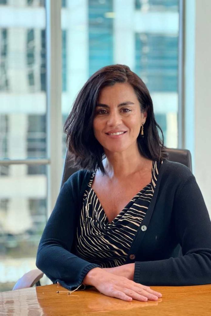 Educación, minería y nuevas oportunidades Educación, minería y nuevas oportunidades