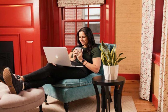 La inteligencia artificial lidera las tendencias del marketing en 2025: velocidad, personalización y narrativas visuales La inteligencia artificial lidera las tendencias del marketing en 2025: velocidad, personalización y narrativas visuales