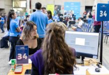 UDD habilita Centro de Atención al Postulante para el proceso de Admisión 2025