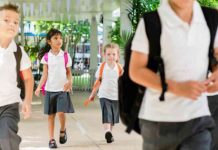 El regreso a clases: claves para elegir mochilas y zapatillas que cuiden la salud infantil