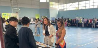 Exitosa Feria Científico-Tecnológica reunió a escolares en Linares