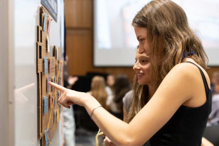 Experto entrega recomendaciones para tener buenos resultados en el primer año en la universidad