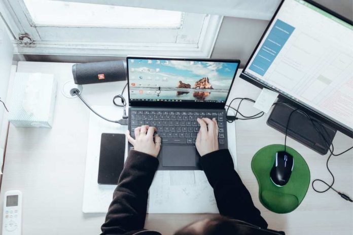 La Inteligencia Artificial y las Competencias Críticas como clave para mejorar los procesos de Reclutamiento y Selección. La Inteligencia Artificial y las Competencias Críticas como clave para mejorar los procesos de Reclutamiento y Selección.