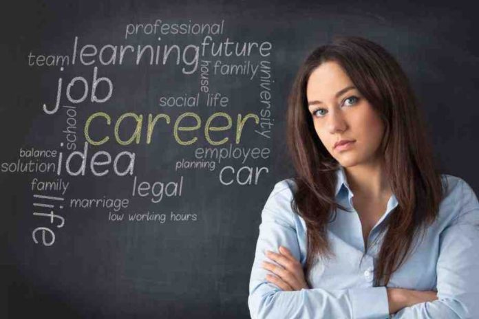 Más mujeres optan por carreras tecnológicas en la Educación TP Más mujeres optan por carreras tecnológicas en la Educación TP