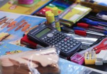 Experto detalla seis ventajas de comprar los útiles escolares en línea