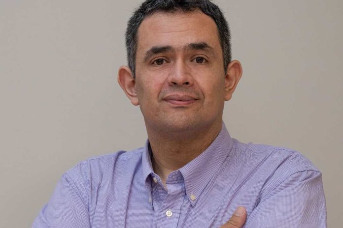Cinco años después la educación en la era de la inteligencia artificial Cinco años después la educación en la era de la inteligencia artificial
