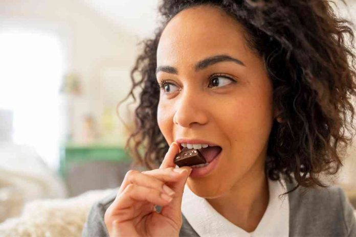 Disfrutando el momento con un snack balanceado durante el recreo Fomentando el consumo consciente en la vuelta a clases Disfrutando el momento con un snack balanceado durante el recreo: Fomentando el consumo consciente en la vuelta a clases