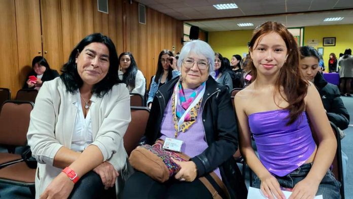 Estudiantes promueven diálogo en materias de género en el marco del 8m Estudiantes promueven diálogo en materias de género en el marco del 8m