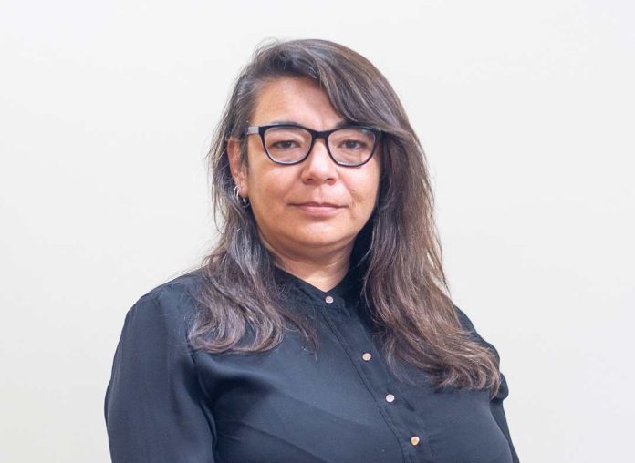 a mujer artista en los museos