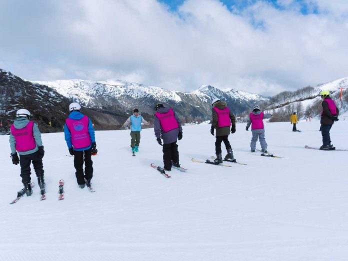 EMPRENDIMIENTO BIOBIO: “Nieve para todos”: la fundación que utiliza la naturaleza y el deporte para innovar en la educación y disminuir brechas sociales