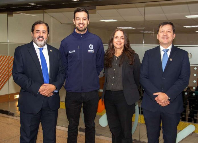 Con conversatorio Sede Santiago de UDLA inaugura su Año Académico 2025 Con conversatorio Sede Santiago de UDLA inaugura su Año Académico 2025