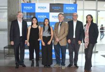 DOs futuras ingenieras uc reciben la beca sonda por su desempeño académico