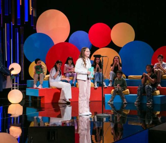 El Placer de Oír Leer, el mayor concurso de lectura en voz alta de Chile, abre convocatoria para alumnos de 3º a 6º básico El Placer de Oír Leer, el mayor concurso de lectura en voz alta de Chile, abre convocatoria para alumnos de 3º a 6º básico