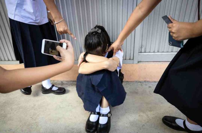 El bullying crece en silencio ¿cómo pueden los colegios detectarlo antes de que sea tarde El bullying crece en silencio: ¿cómo pueden los colegios detectarlo antes de que sea tarde?
