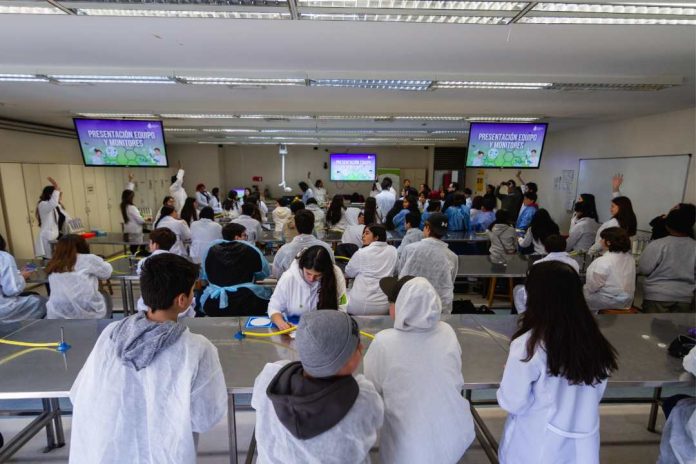 El futuro de la ciencia Cómo las industrias apuestan por el talento joven El futuro de la ciencia Cómo las industrias apuestan por el talento joven