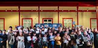 Escuela de Teatro: Entregan 60 becas y amplían alcance con nuevo grupo para adultos mayores