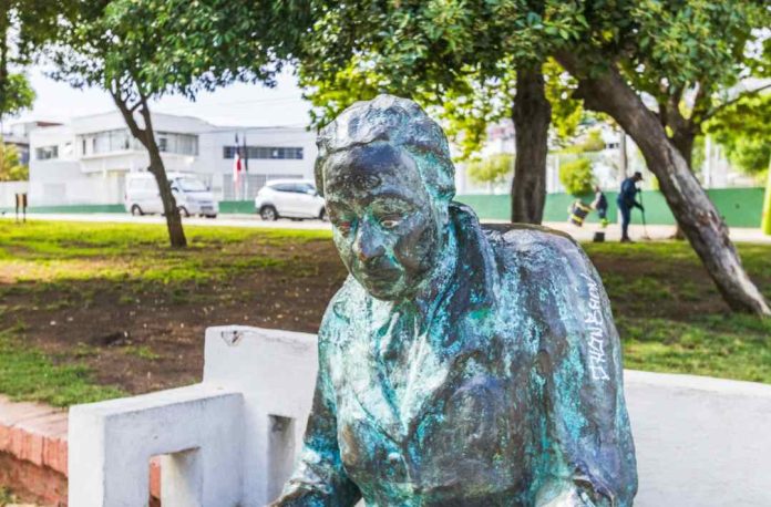 Gabriela Mistral Más que el Nobel Gabriela Mistral: Más que el Nobel