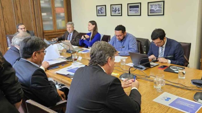 Comisión de Educación del Senado aprobó de forma unánime el proyecto de ley de convivencia Comisión de Educación del Senado aprobó de forma unánime el proyecto de ley de convivencia