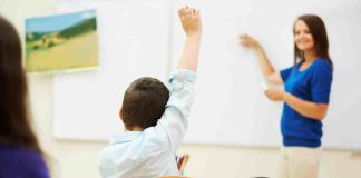 ¿Y si no pueden esperar? Los riesgos de limitar la ida al baño de los escolares durante las horas de clases