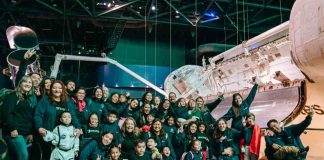Pancho Saavedra, Priscilla Vargas y José Luis Repenning invitan a las familias a ganar un viaje a la NASA para sus niñas y niños