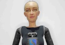 Por primera vez en Latinoamérica: Llega a Chile RIA, la humanoide empática que desafía nuestra relación con la inteligencia artificial