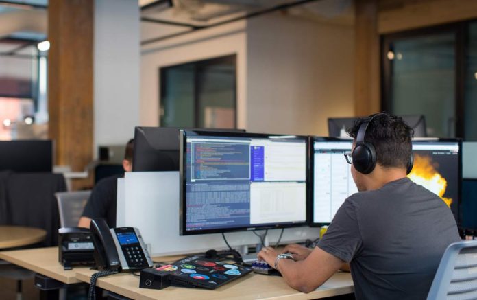 Red Hat destaca en su evento global a la Universidad Finis Terrae por su modernización de infraestructura y perspectivas de innnovación