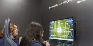 Se inaugura la 1era Hacker House para niñas en La Pintana Se inaugura la 1era Hacker House para niñas en La Pintana
