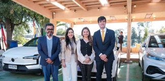 USM inaugura estación solar de carga para vehículos eléctricos