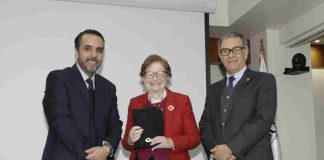 Vicepresidenta del Banco Central presenta Informe de Estabilidad Financiera IEF en UDLA 