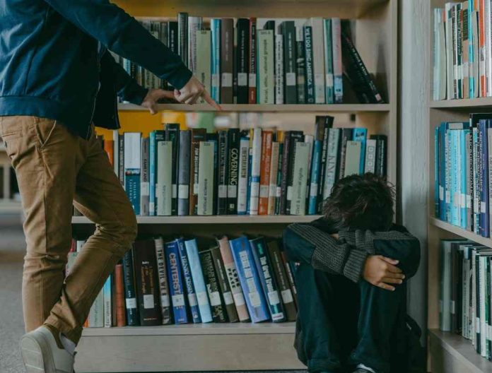 ¿Tu hijo está sufriendo bullying? Seis señales a las que debes estar atento