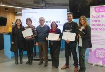 Académicos de ECAS y COMEDUC se certifican en herramientas tecnológicas avanzadas