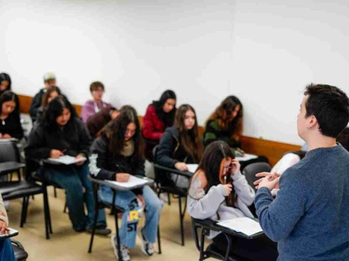 Desinformación sobre gratuidad y requisitos de ingreso a educación ...