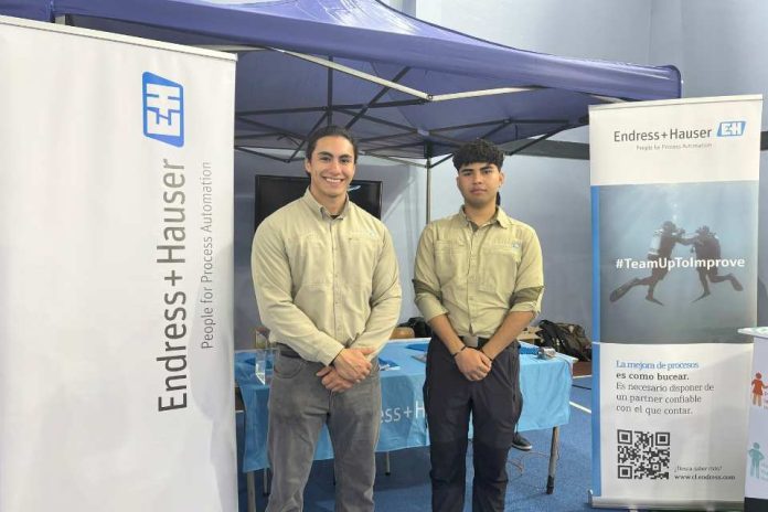 Endress+Hauser presente con alumnos duales en la primera Feria Tecnológica de Aprimin